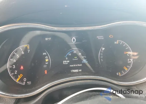 2015 Jeep Grand Cherokee Laredo from USA, damaged, VIN 1C4RJFAG9FC133589